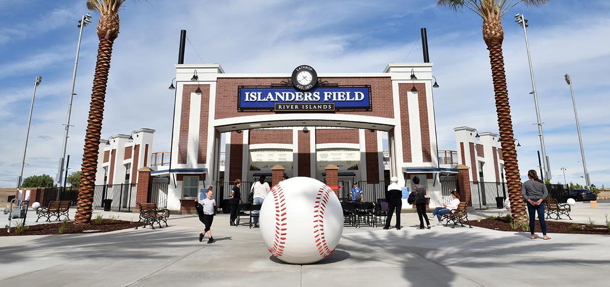 17500 Beachwood Road Lathrop, CA 95330 - Photo 78 of 78 a view of a street with sitting area