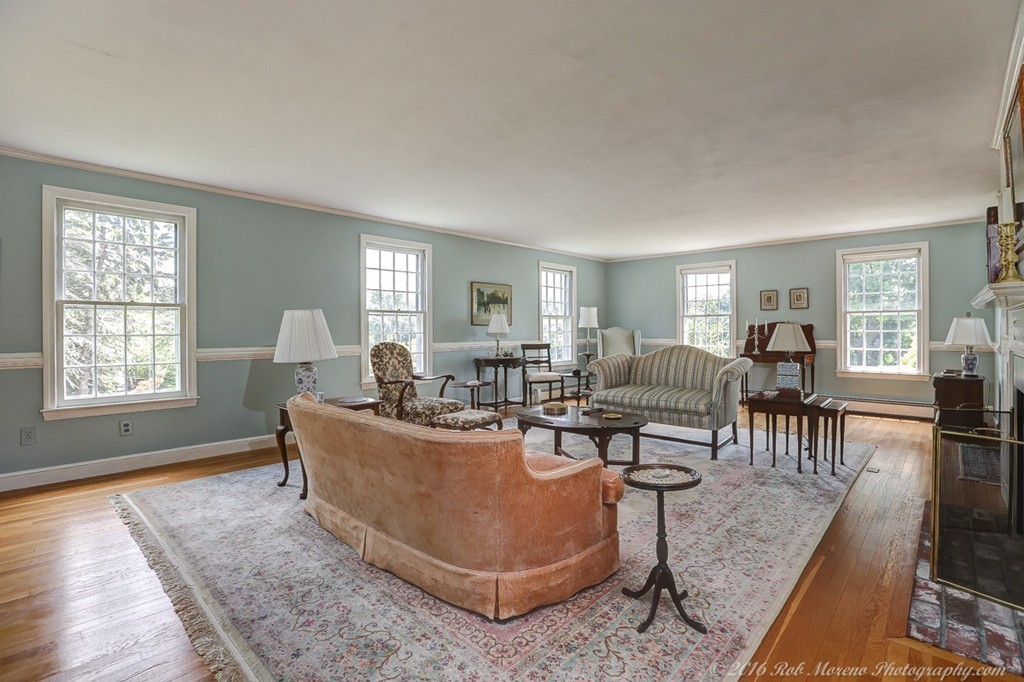 59 Wenham Road Topsfield, MA 01983 - Photo 11 of 29 Gallery Image 11