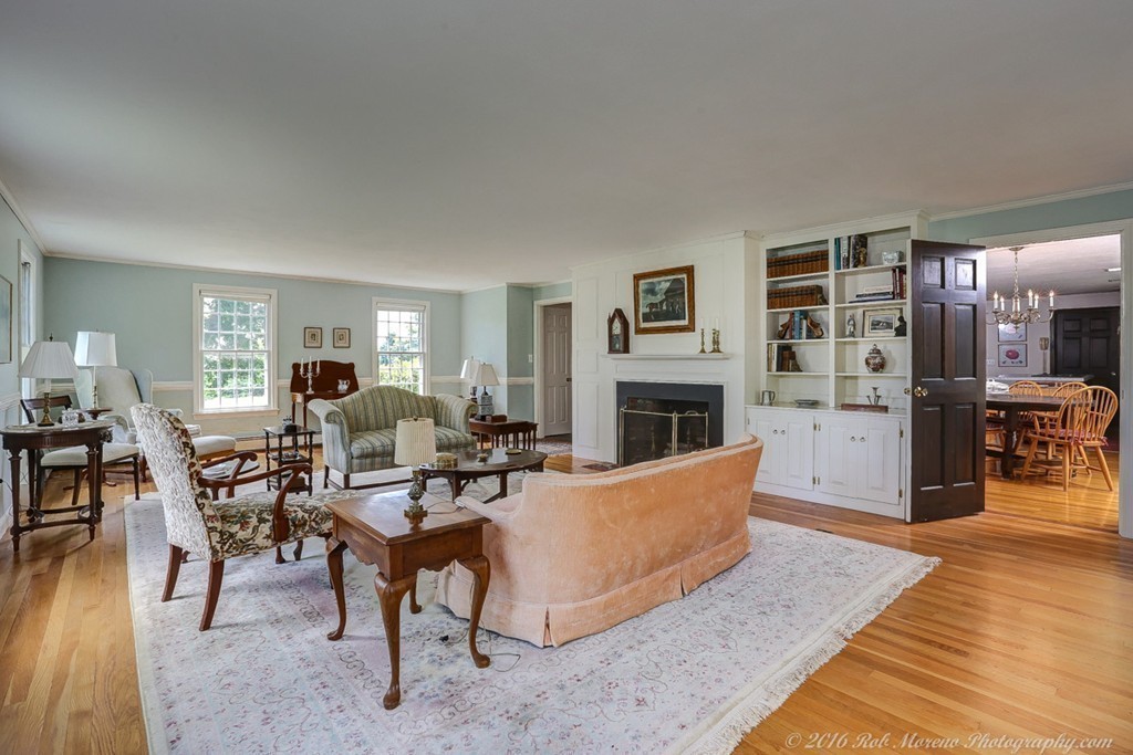 59 Wenham Road Topsfield, MA 01983 - Photo 9 of 29 Gallery Image 9