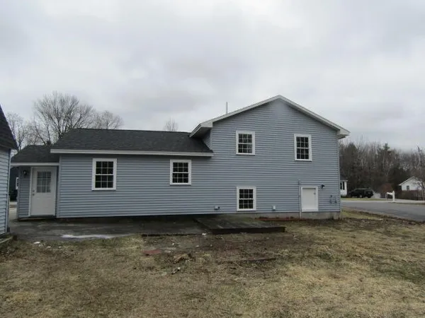 $449,900 | 23 Dumas Street, Lisbon, ME 04252