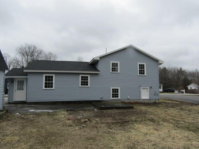 23 Dumas Street Lisbon, ME 04252 - Photo 8 of 36 IMG_1309