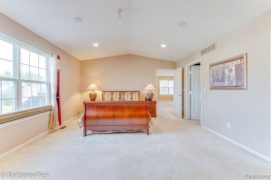 3526 Everett Drive Rochester Hills, MI 48307 - Photo 36 of 64