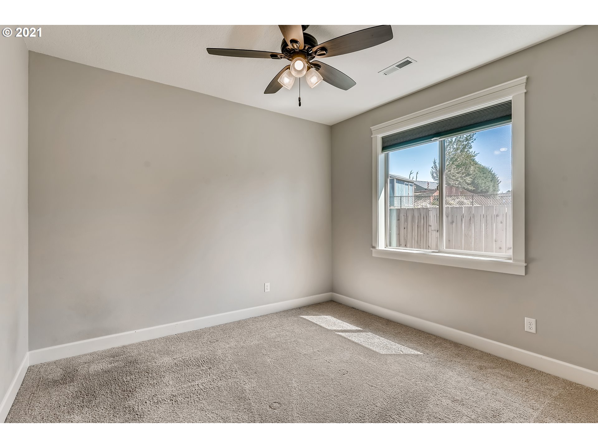1308 North 8th Way Ridgefield, WA 98642 - Photo 26 of 32