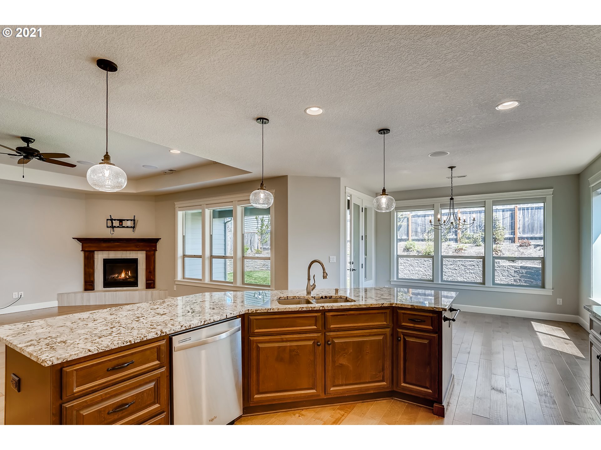1308 North 8th Way Ridgefield, WA 98642 - Photo 8 of 32