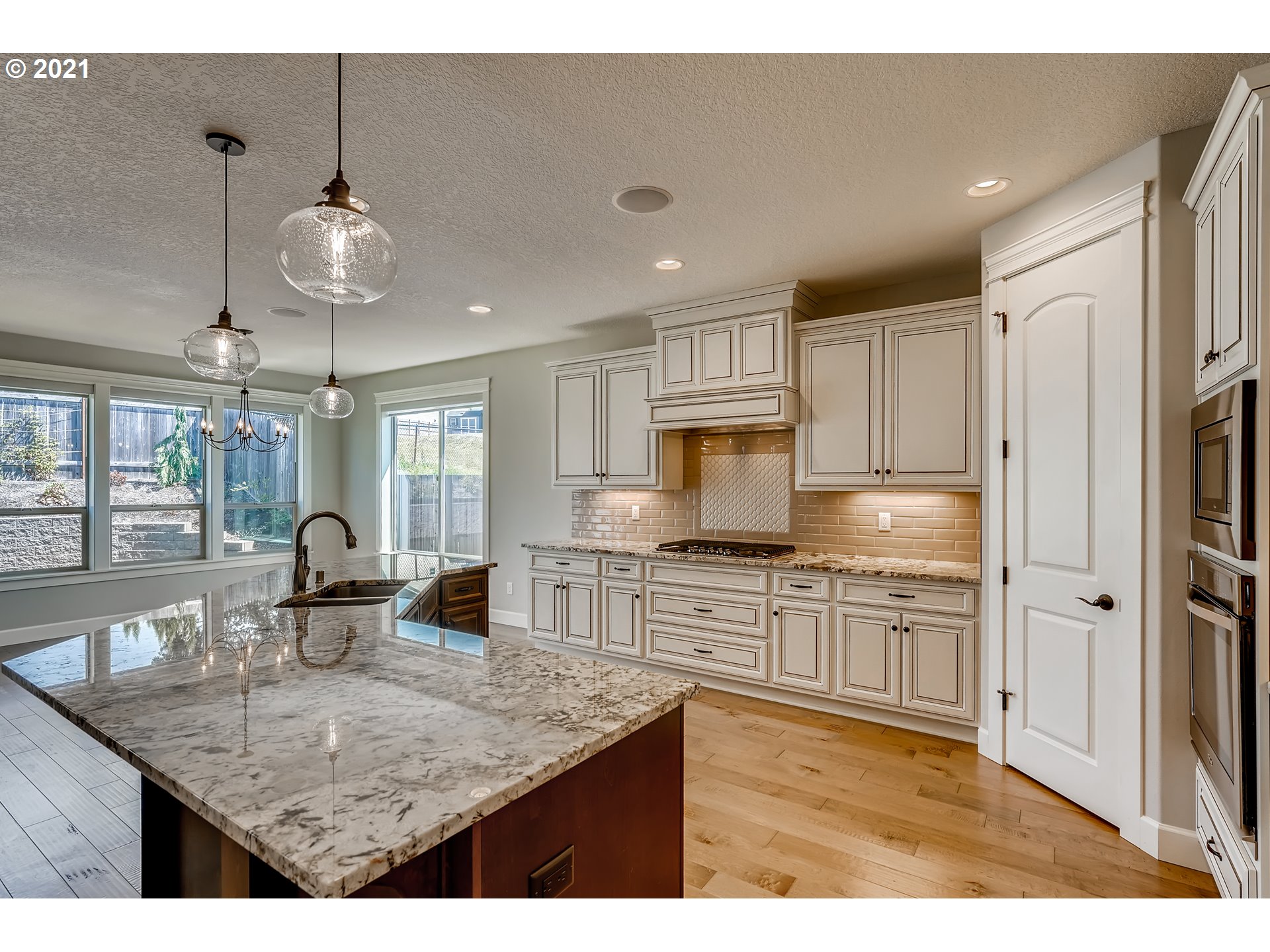 1308 North 8th Way Ridgefield, WA 98642 - Photo 9 of 32