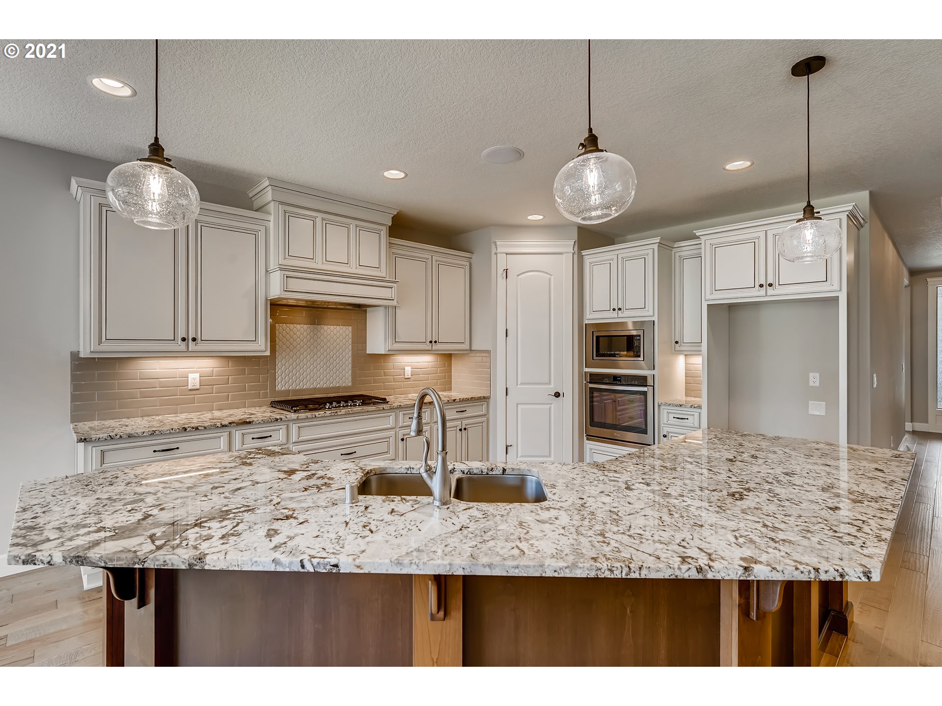 1308 North 8th Way Ridgefield, WA 98642 - Photo 10 of 32