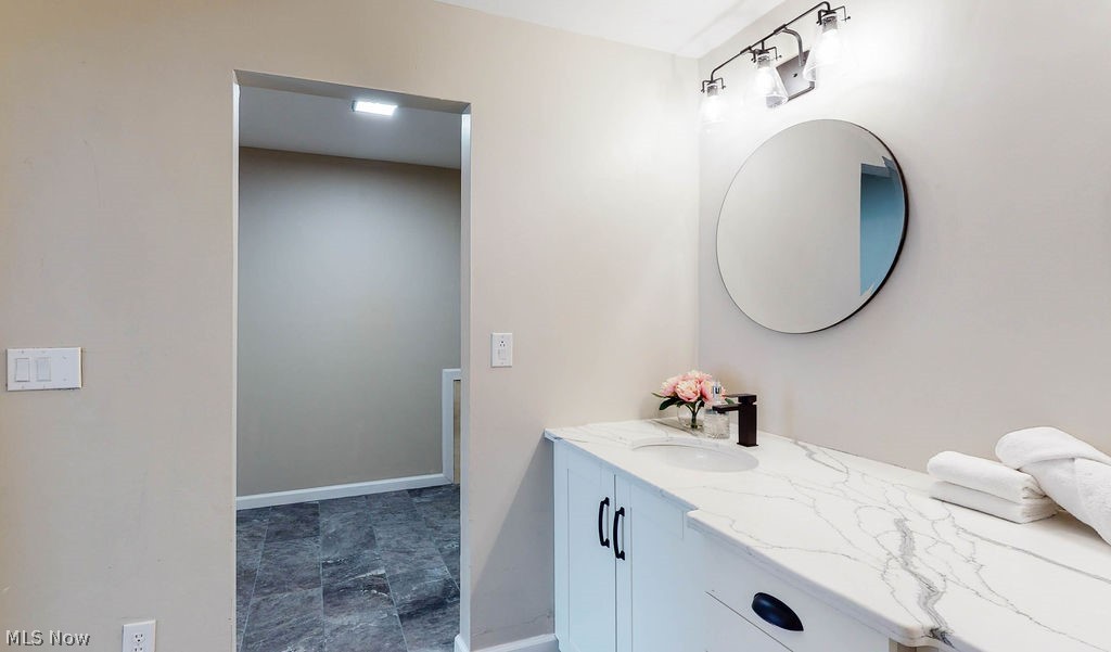 717 Hampton Ridge Drive Akron, OH 44313 - Photo 17 of 25 Gallery Image 17