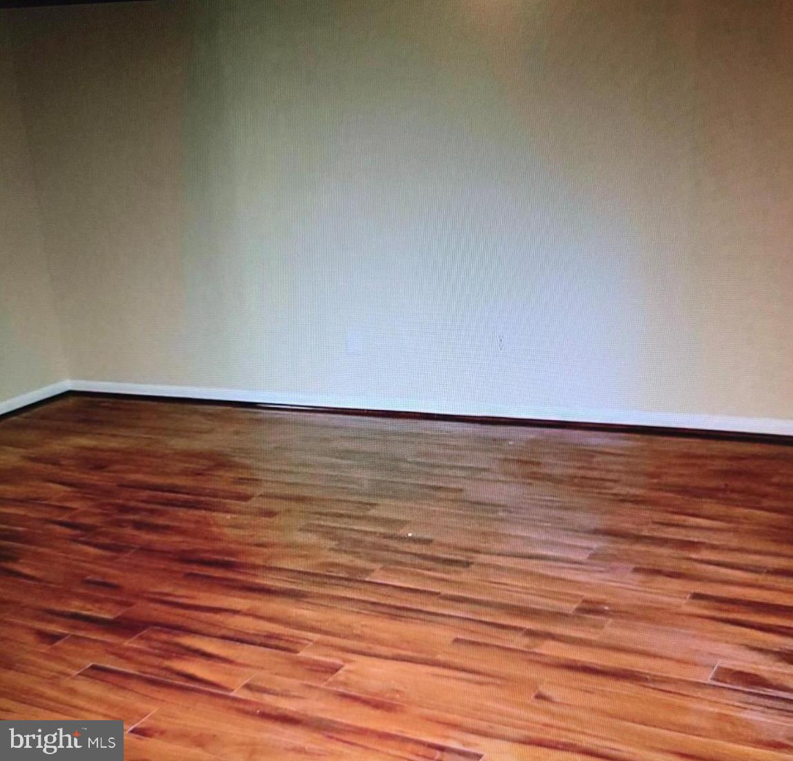 2226 Castle Rock Square, Unit 1B Reston, VA 20191 - Photo 10 of 25 a view of an ocean & mountain
