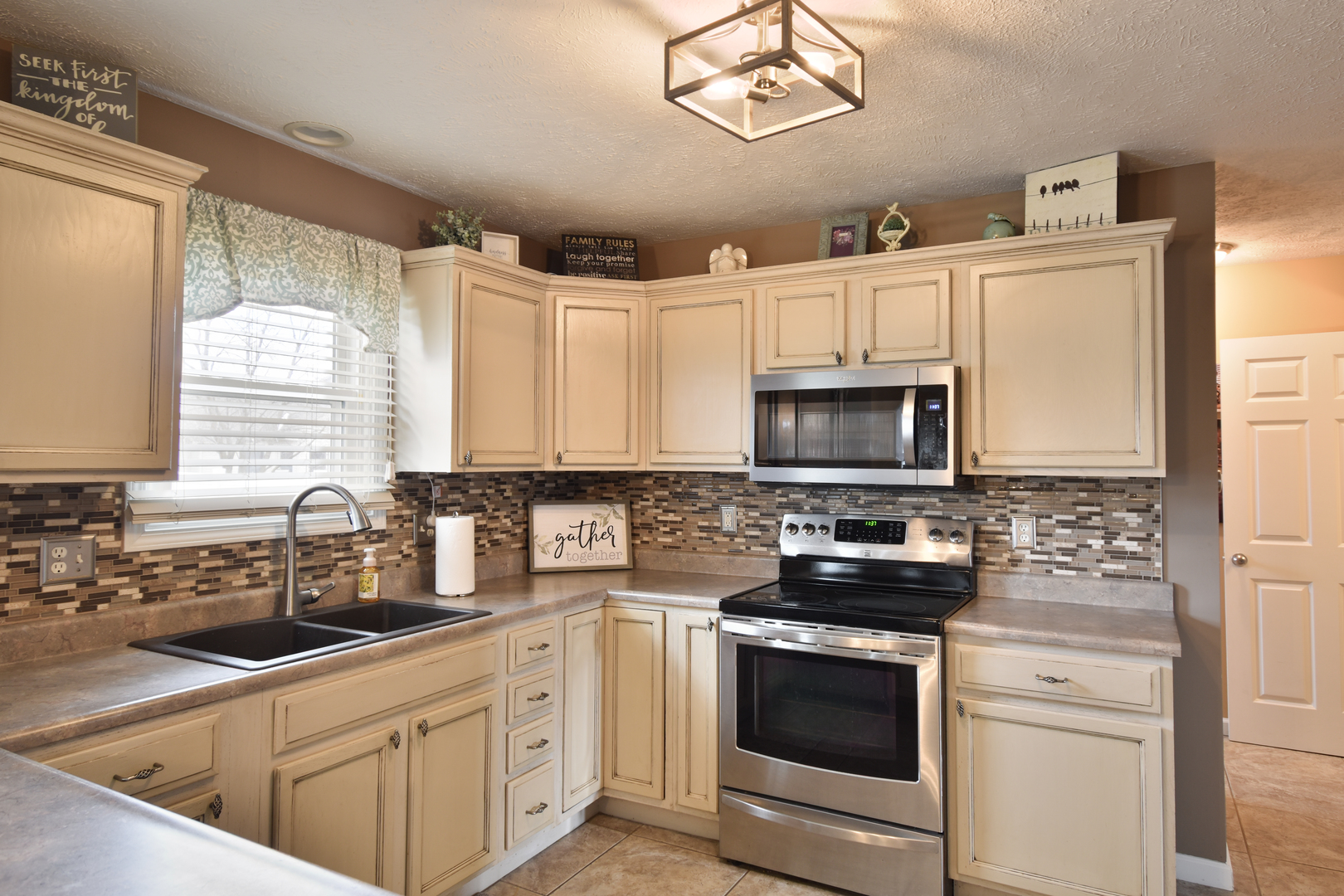 1820 Marina Drive Normal, IL 61761 - Photo 11 of 44