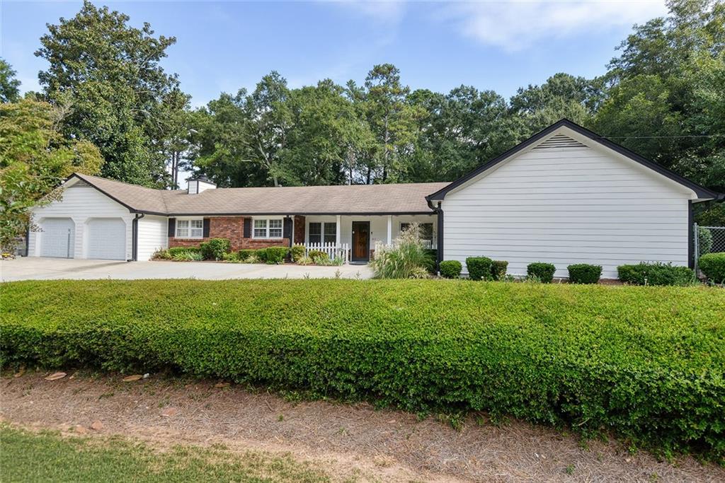 3605 Shallowford Road Marietta, GA 30062 - Photo 2 of 43 Gallery Image 2
