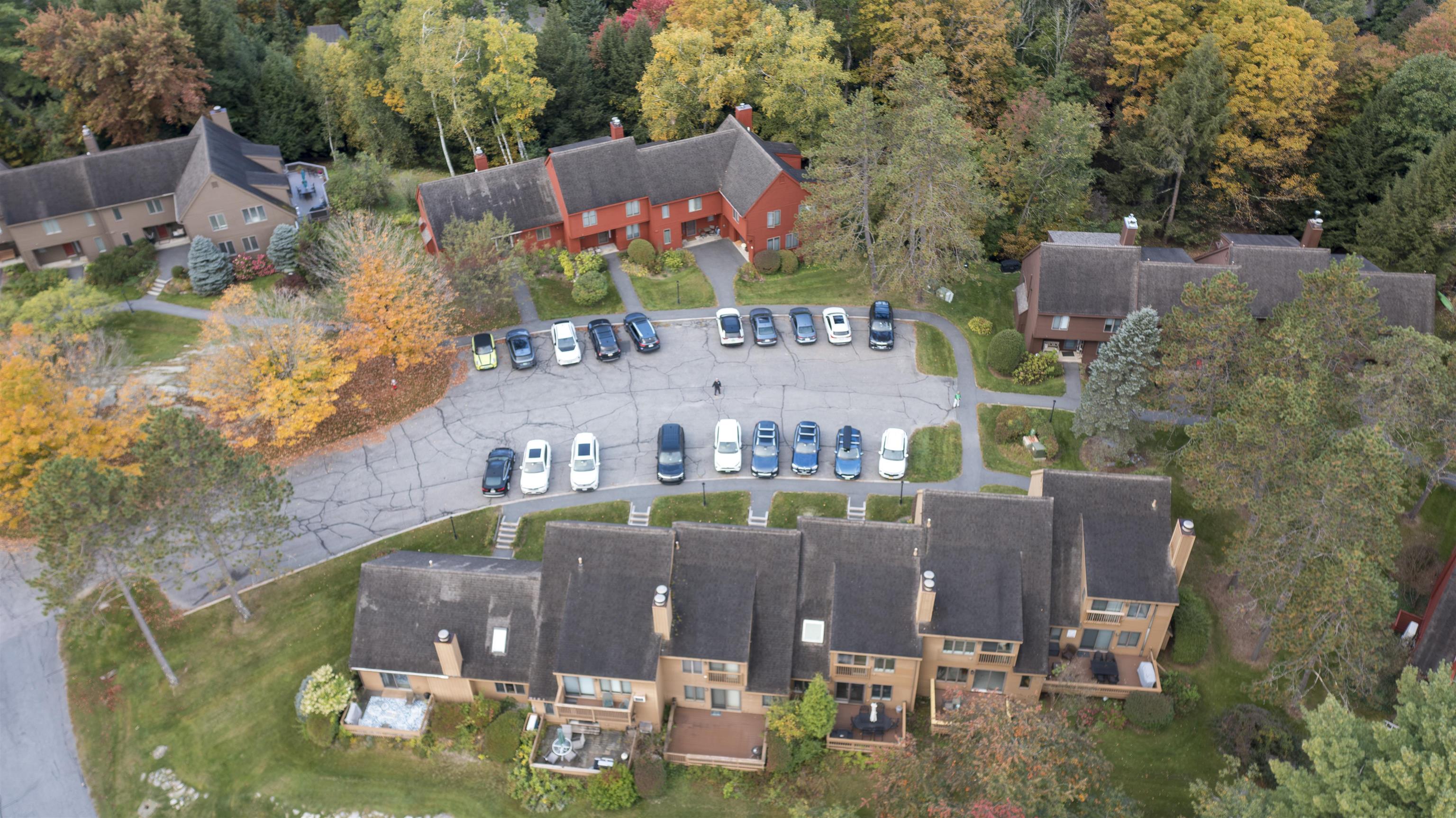 355 Lyman Batcheller Road, Unit 12E Hartford, VT 05059 - Photo 27 of 28 Gallery Image 27
