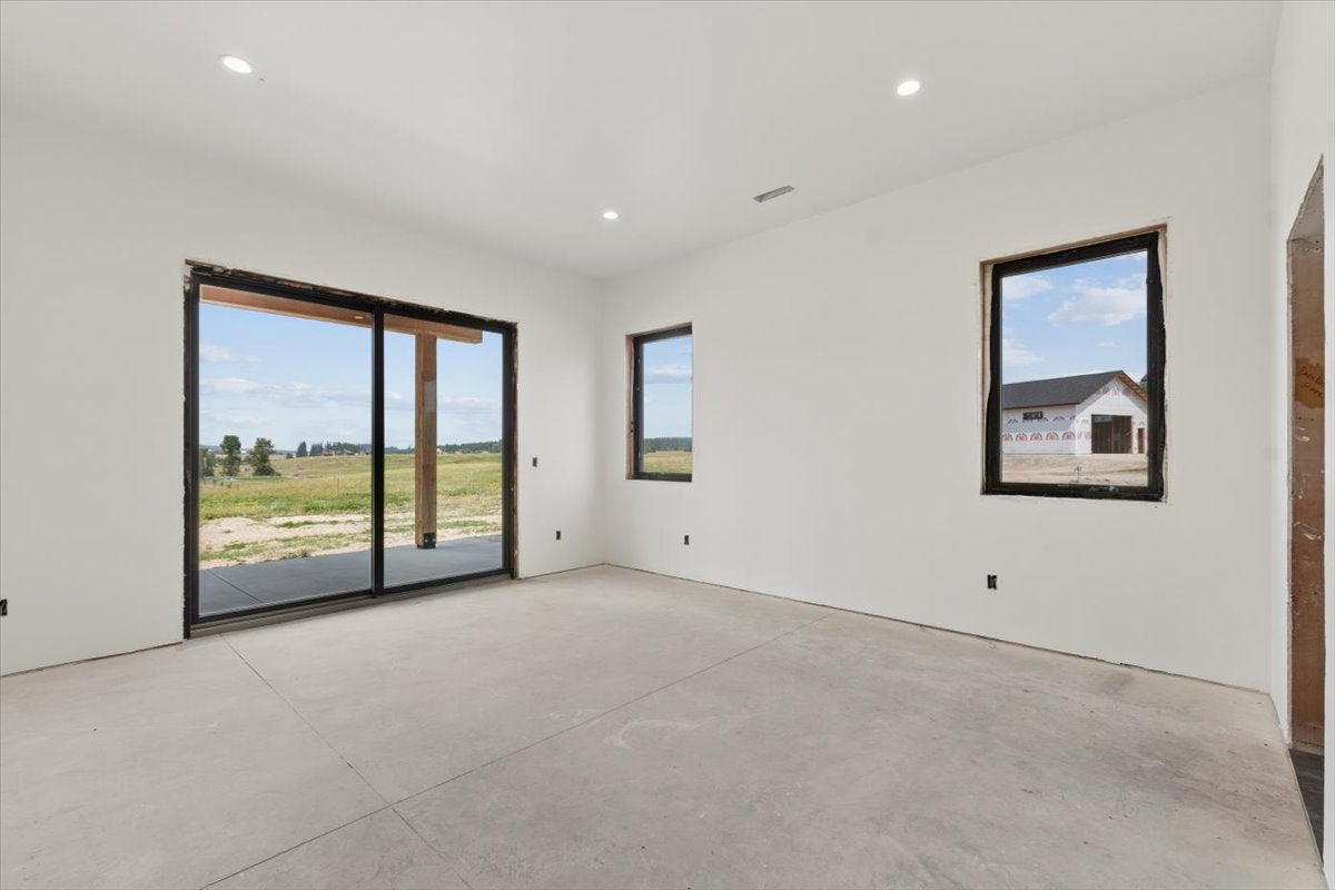 229 River Ranch Road Whitefish, MT 59937 - Photo 15 of 38 Gallery Image 15