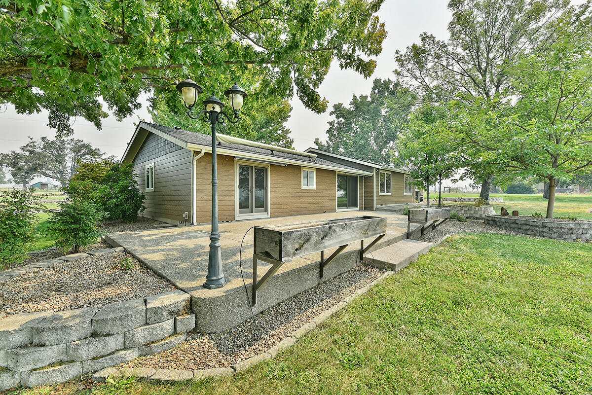 2808 Coker Butte Road Medford, OR 97504 - Photo 19 of 26 20
