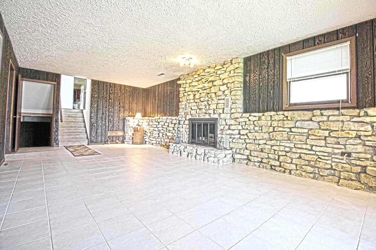 12612 North Gate Road Roscoe, IL 61073 - Photo 15 of 23 Gallery Image 15