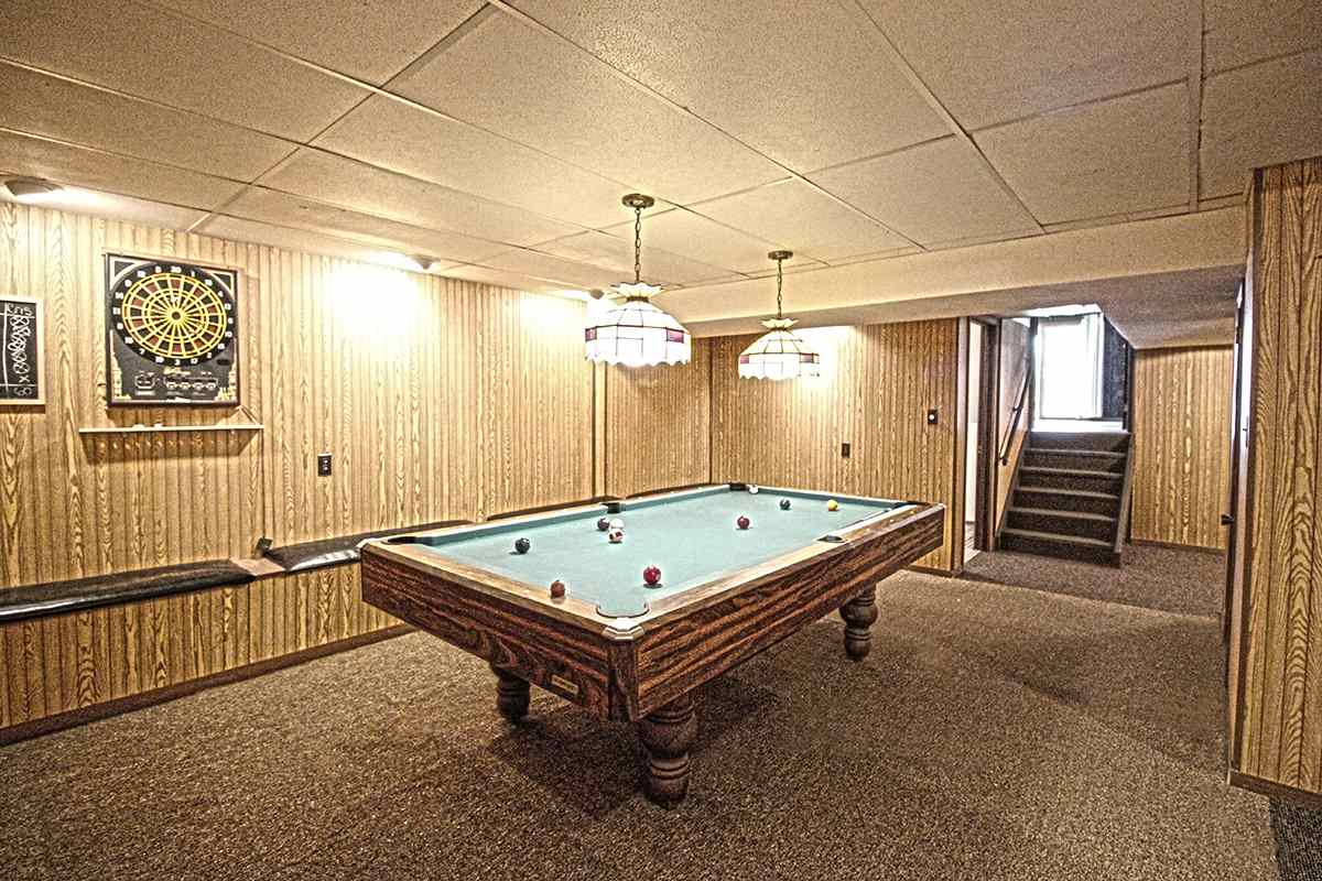 12612 North Gate Road Roscoe, IL 61073 - Photo 16 of 23 Gallery Image 16