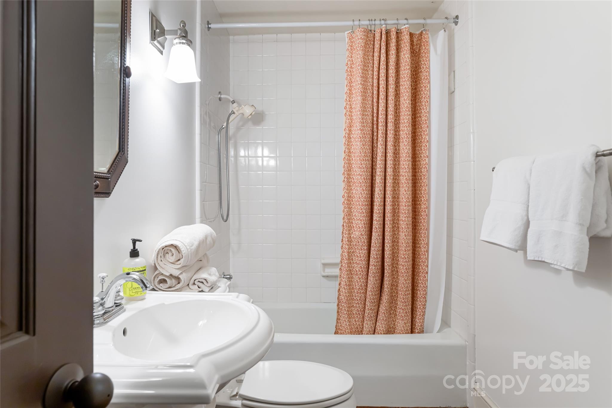 384 Vanderbilt Road Asheville, NC 28803 - Photo 41 of 44 Gallery Image 41