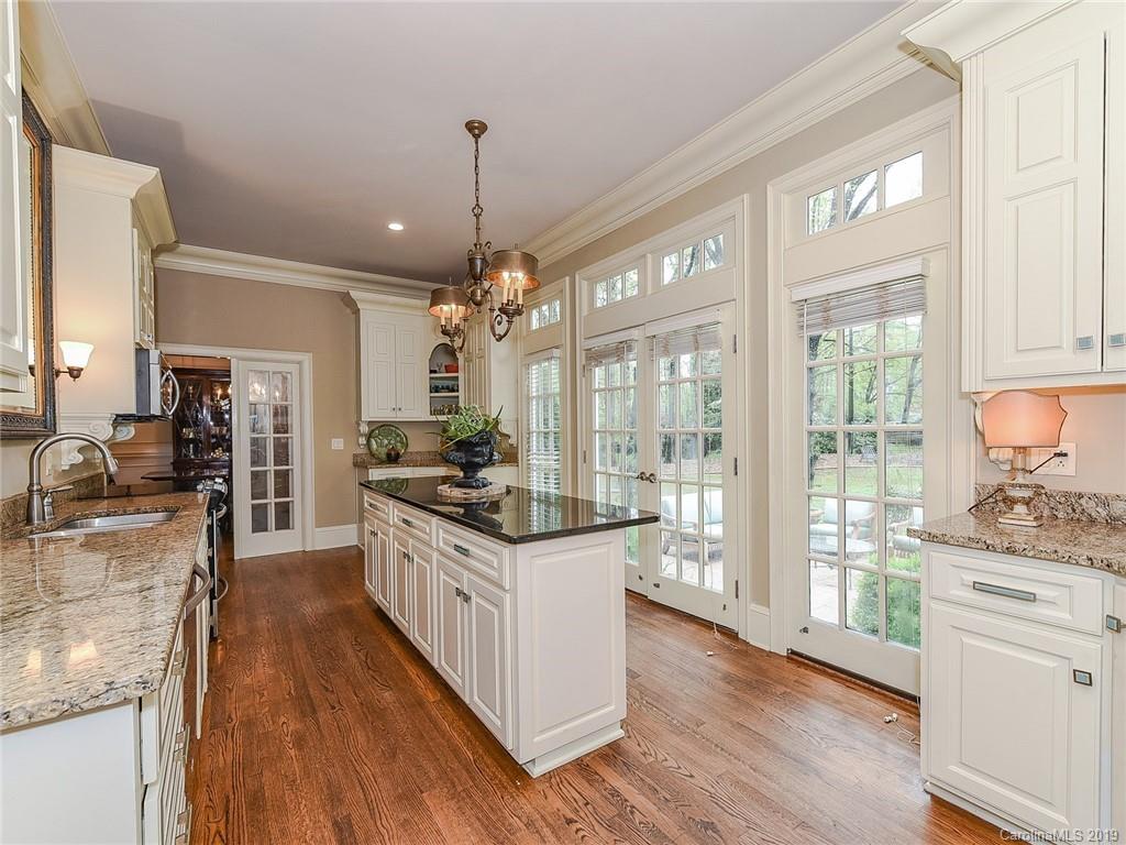 4800 Hardison Road Charlotte, NC 28226 - Photo 12 of 48 Gallery Image 12