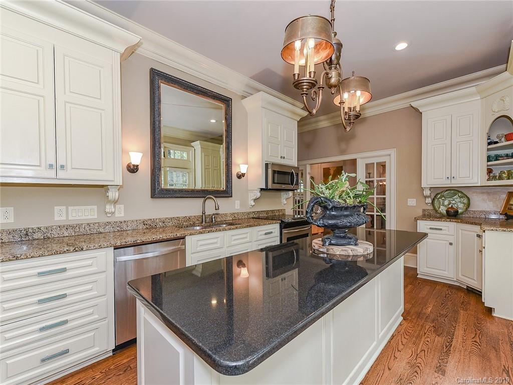 4800 Hardison Road Charlotte, NC 28226 - Photo 14 of 48 Gallery Image 14