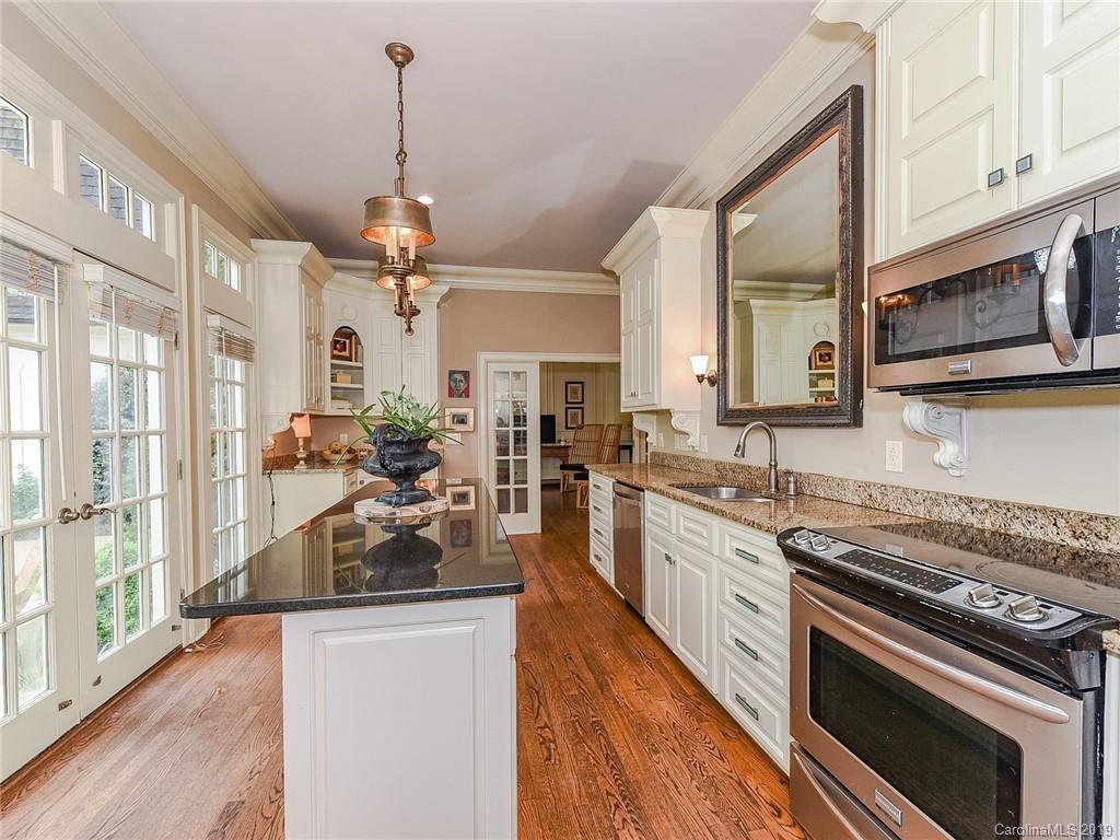 4800 Hardison Road Charlotte, NC 28226 - Photo 15 of 48 Gallery Image 15
