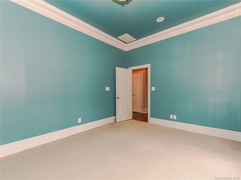 4800 Hardison Road Charlotte, NC 28226 - Photo 32 of 48 Gallery Image 32