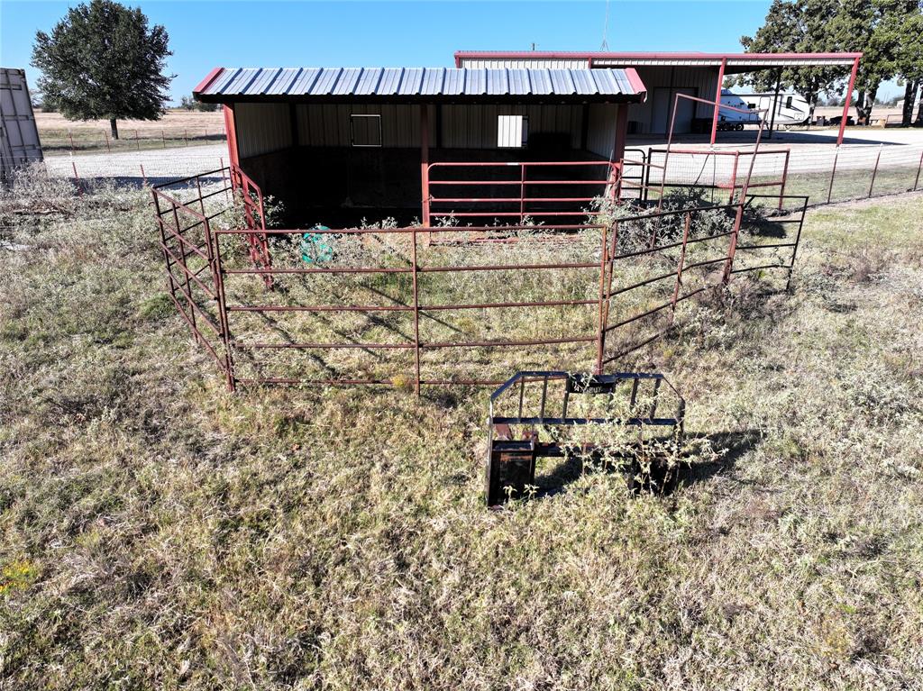 800 County Road 2807 Mabank, TX 75147 - Photo 37 of 40 a car parked on the side of the road