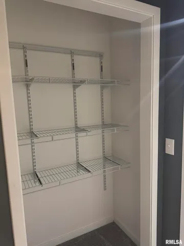 $2,600 | 18 Elmwood Drive, Blue Grass, IA 52726