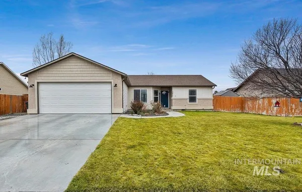 $344,900 | 1411 Cayuse Creek Drive, Kimberly, ID 83341