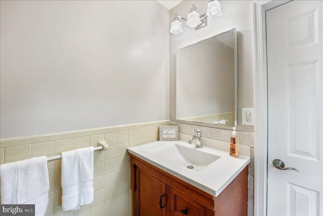 $585,000 | 1 Fawn Lane, Haverford, PA 19041