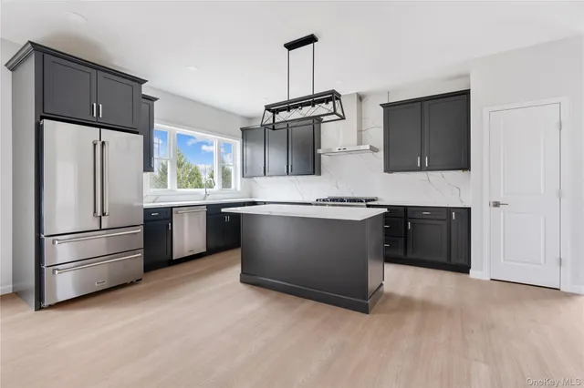 $739,000 | 12 Whalen Drive, Hopewell Junction, NY 12533