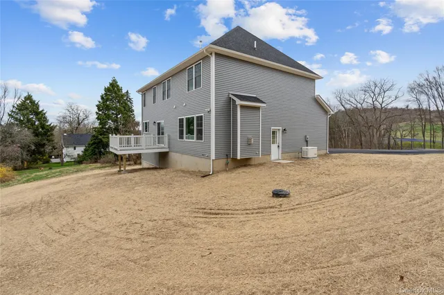 $739,000 | 12 Whalen Drive, Hopewell Junction, NY 12533