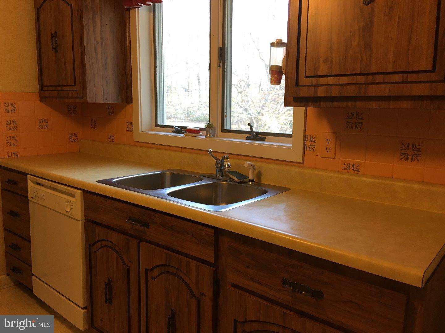1206 Vilsmeier Road Lansdale, PA 19446 - Photo 9 of 24 Gallery Image 9
