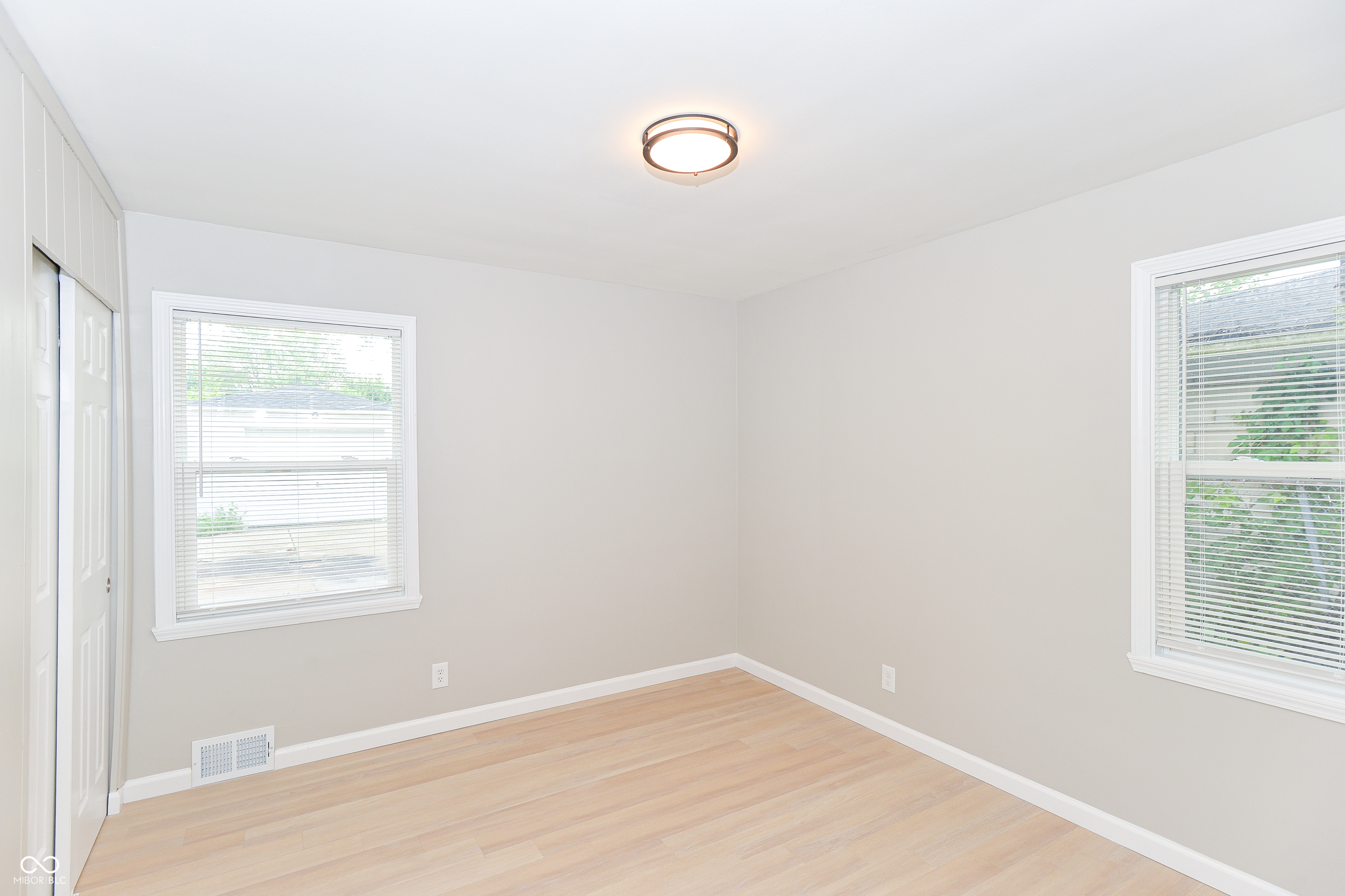 3213 North Riley Avenue Indianapolis, IN 46218 - Photo 17 of 28 Gallery Image 17