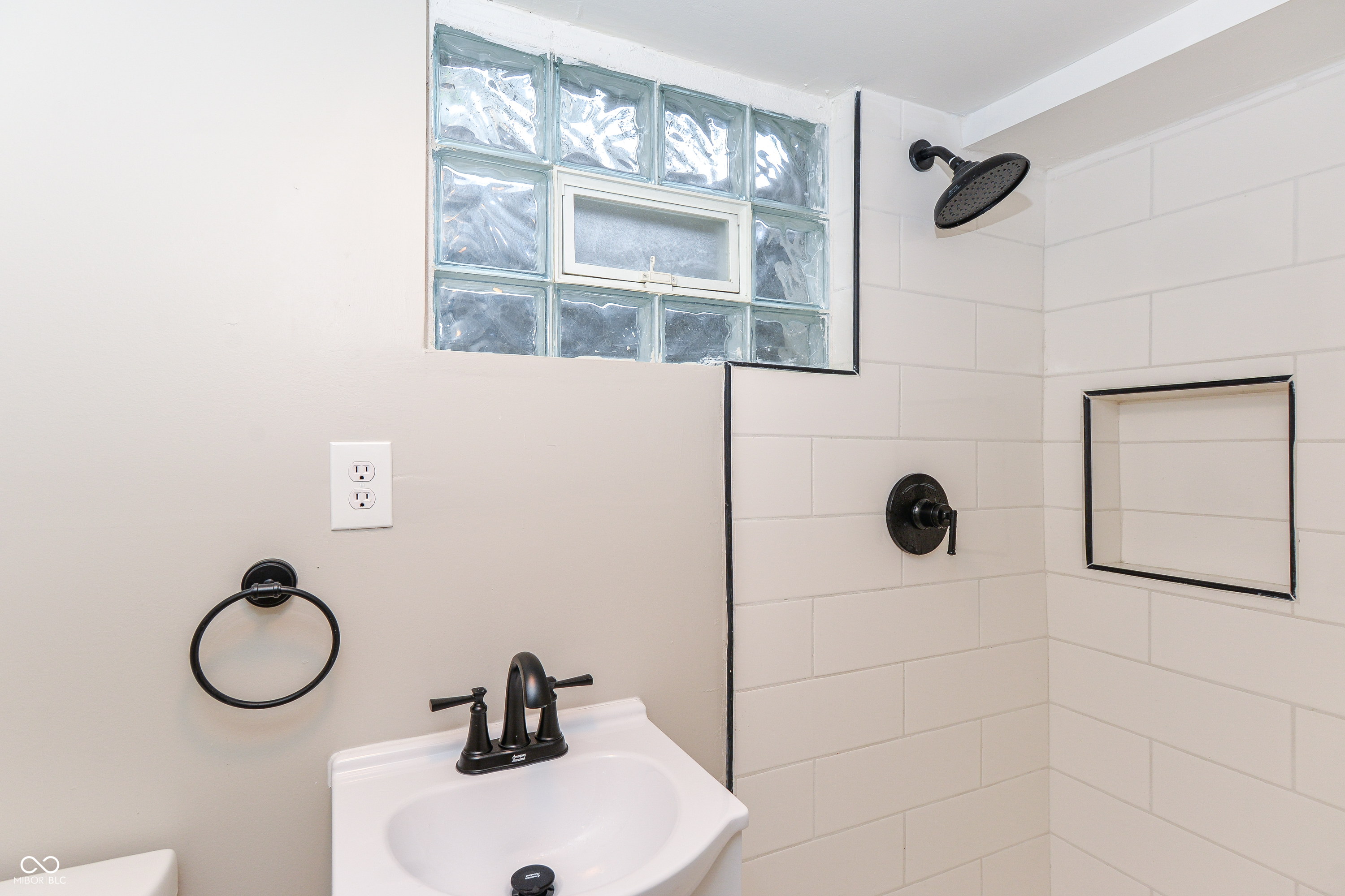 3213 North Riley Avenue Indianapolis, IN 46218 - Photo 25 of 28 Gallery Image 25