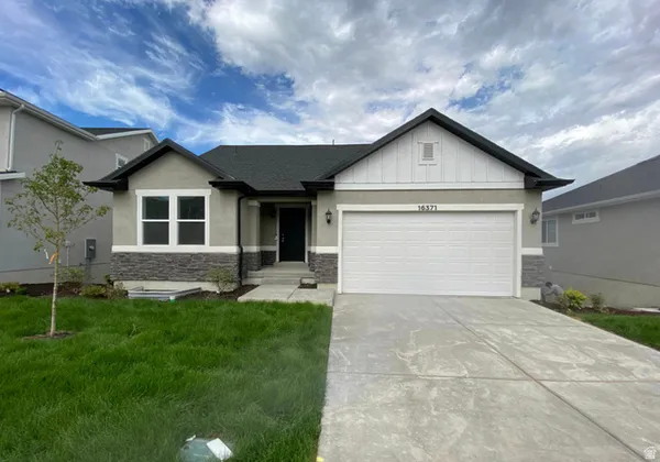 $3,999 | 16371 South Coupler Lane, Unit 907, Riverton, UT 84065