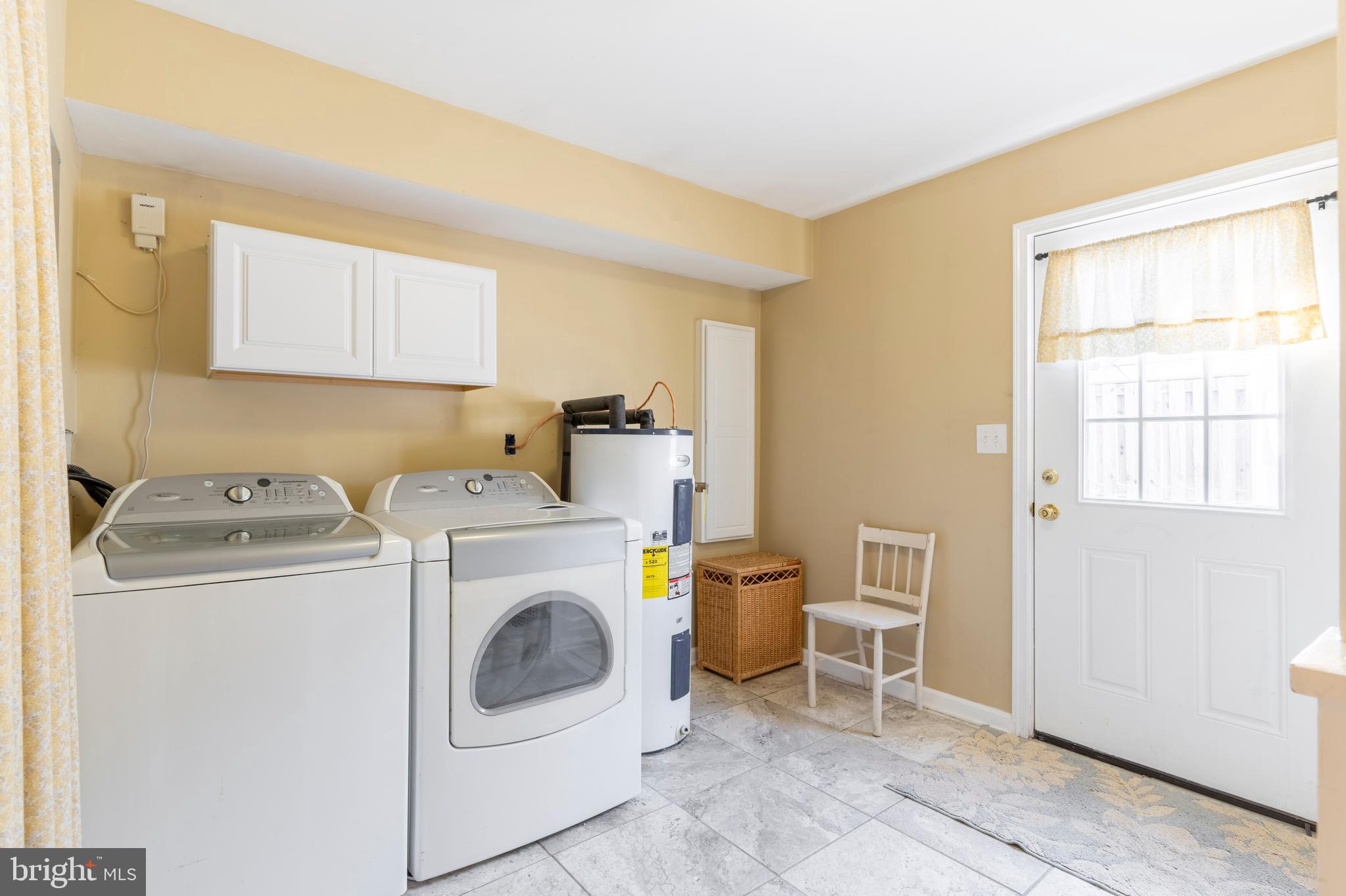 738 Falconer Road Joppa, MD 21085 - Photo 16 of 42 Laundry room / mud room