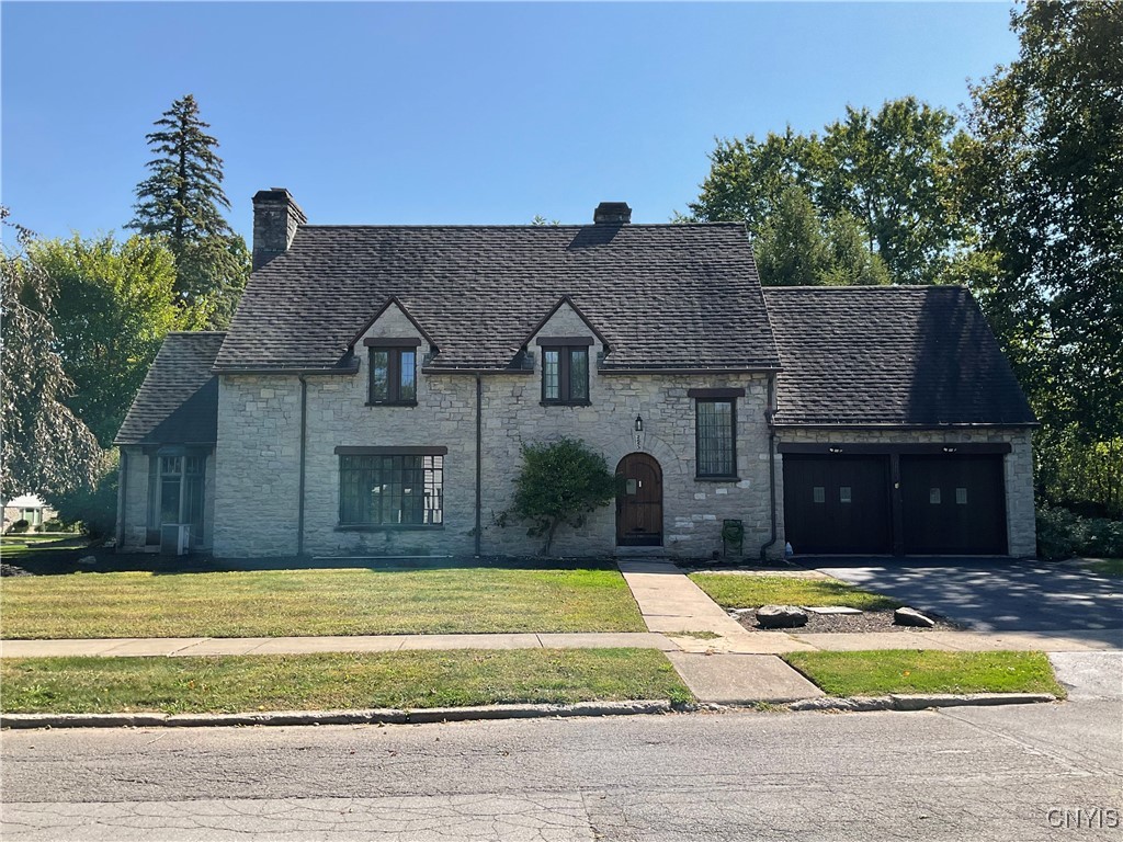 2653 Edgewood Road Utica, NY 13501 - Photo 1 of 40 Gallery Image 1