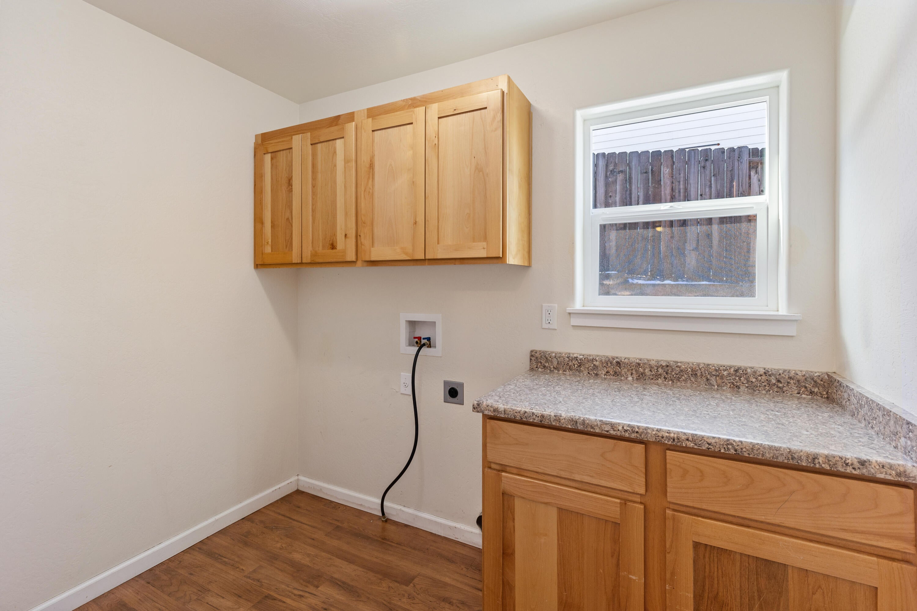 1828 Allen Creek Road Grants Pass, OR 97527 - Photo 16 of 30 Laundry Room