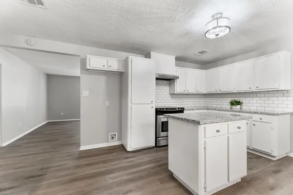 $1,650 | 601 Dogwood Trail, Conroe, TX 77316