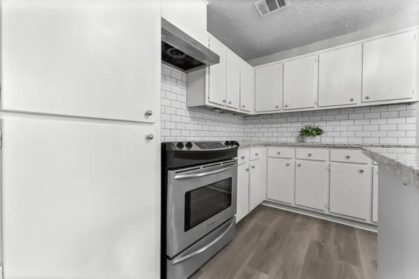 $1,650 | 601 Dogwood Trail, Conroe, TX 77316