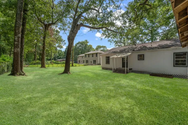 $1,650 | 601 Dogwood Trail, Conroe, TX 77316