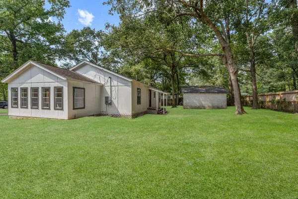 $1,650 | 601 Dogwood Trail, Conroe, TX 77316