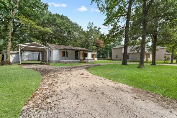 $1,650 | 601 Dogwood Trail, Conroe, TX 77316