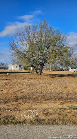 $75,000 | 160 Ala Blanca Drive, Lytle, TX 78052