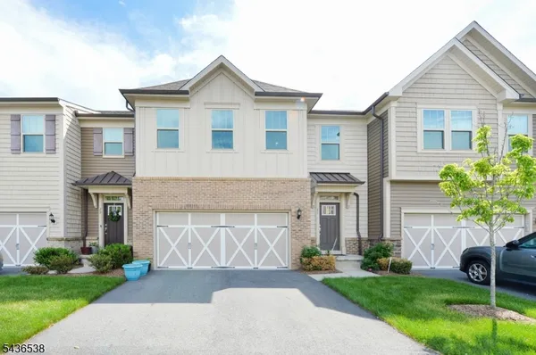 $1,160,000 | 27 Winfield Drive, Woodcliff Lake, NJ 07677