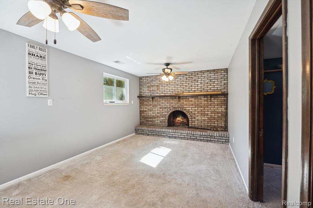 2015 Welch Road Walled Lake, MI 48390 - Photo 8 of 22 Gallery Image 8