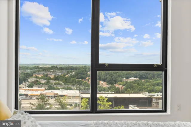 $1,320,000 | 1650 Silver Hill Drive, Unit 1206, McLean, VA 22102