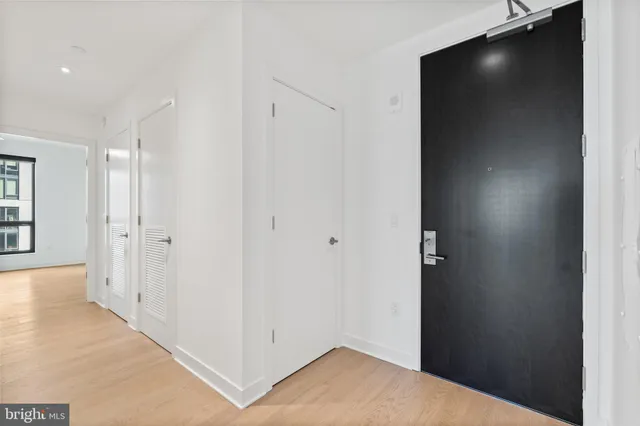 $1,320,000 | 1650 Silver Hill Drive, Unit 1206, McLean, VA 22102