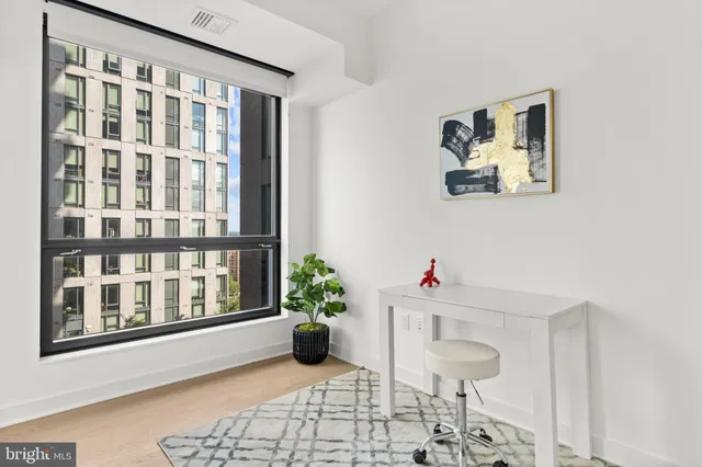 $1,320,000 | 1650 Silver Hill Drive, Unit 1206, McLean, VA 22102