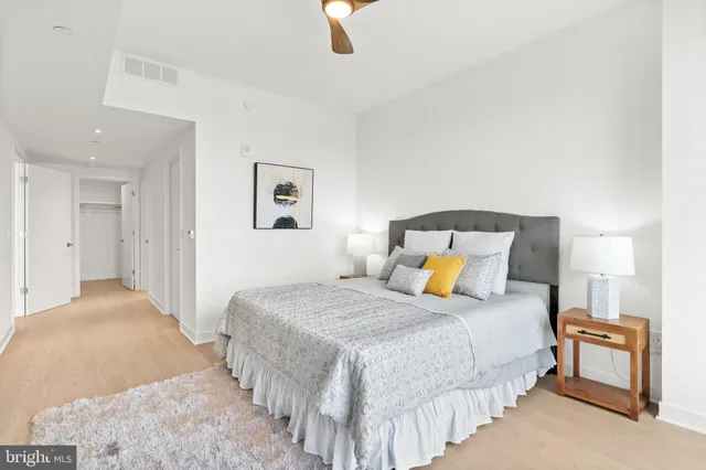 $1,320,000 | 1650 Silver Hill Drive, Unit 1206, McLean, VA 22102