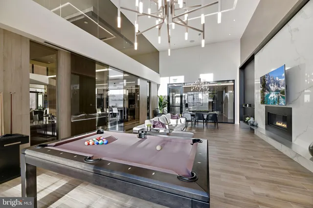 $1,320,000 | 1650 Silver Hill Drive, Unit 1206, McLean, VA 22102